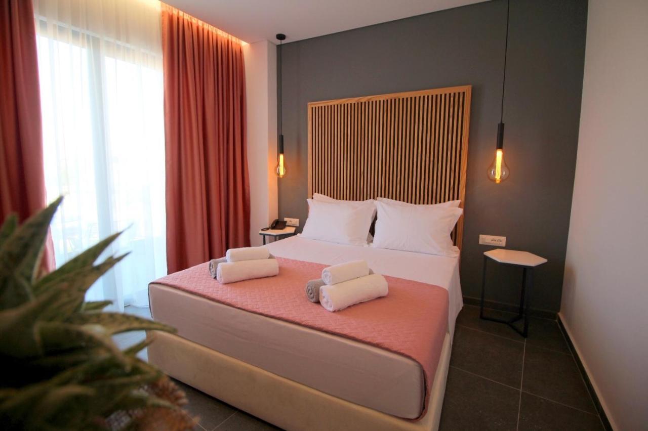 Blue Eye Hotel Ksamil Ngoại thất bức ảnh